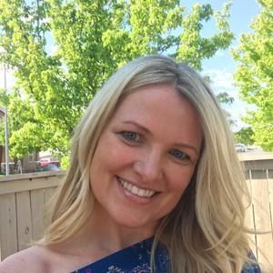 Meet your Posher, Michele